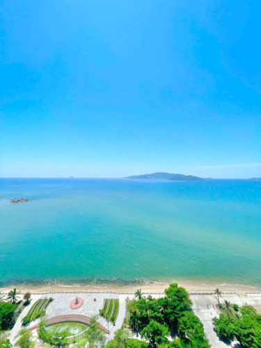 Biển và bãi cát