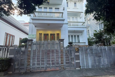 Mặt tiền nhà phố